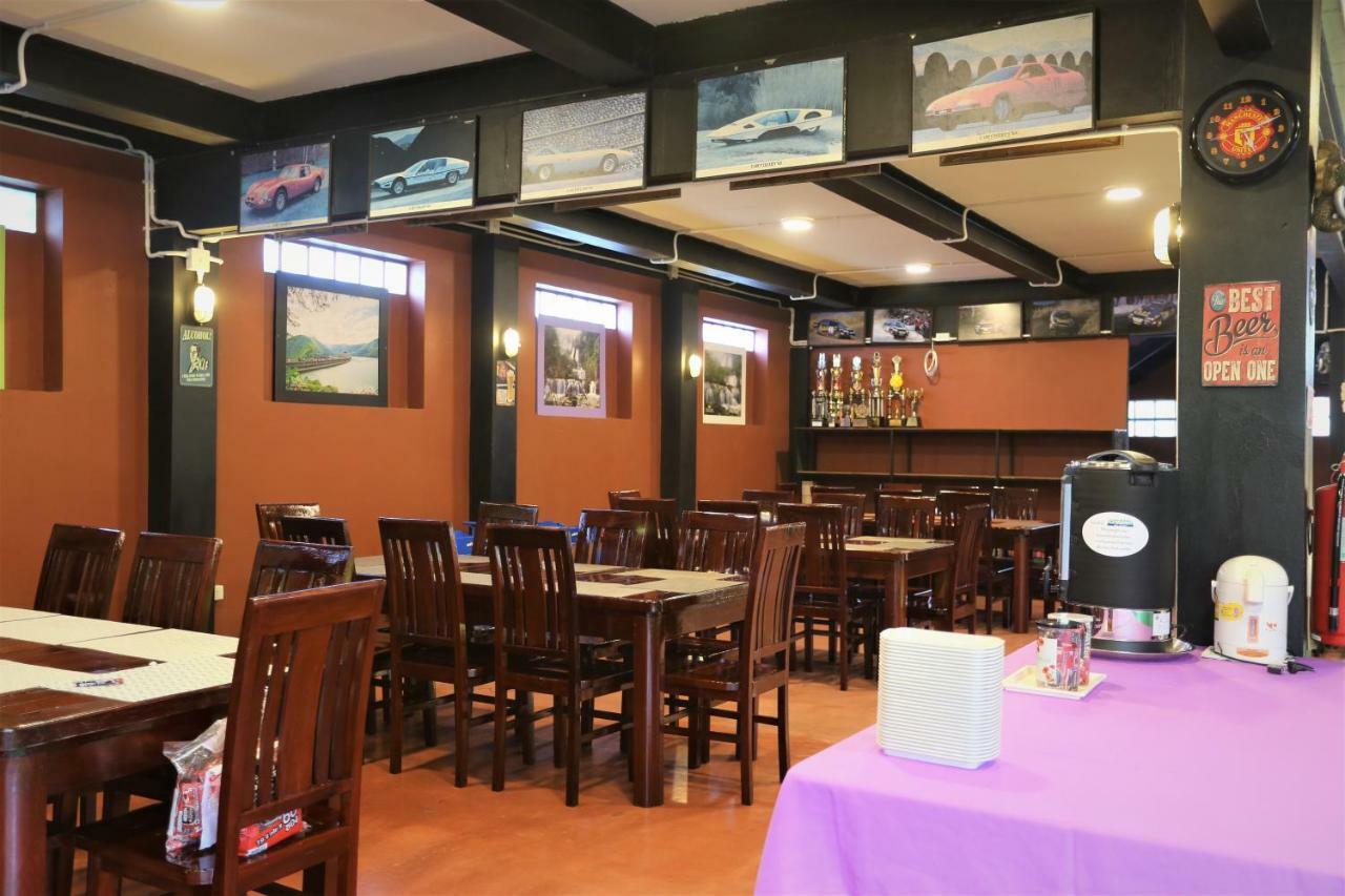 Baan Chang Hotel & Coffee House Tak Exterior photo